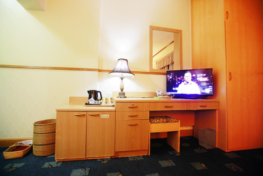 Shangri-La Hotel Uganda Kampala Ruang foto