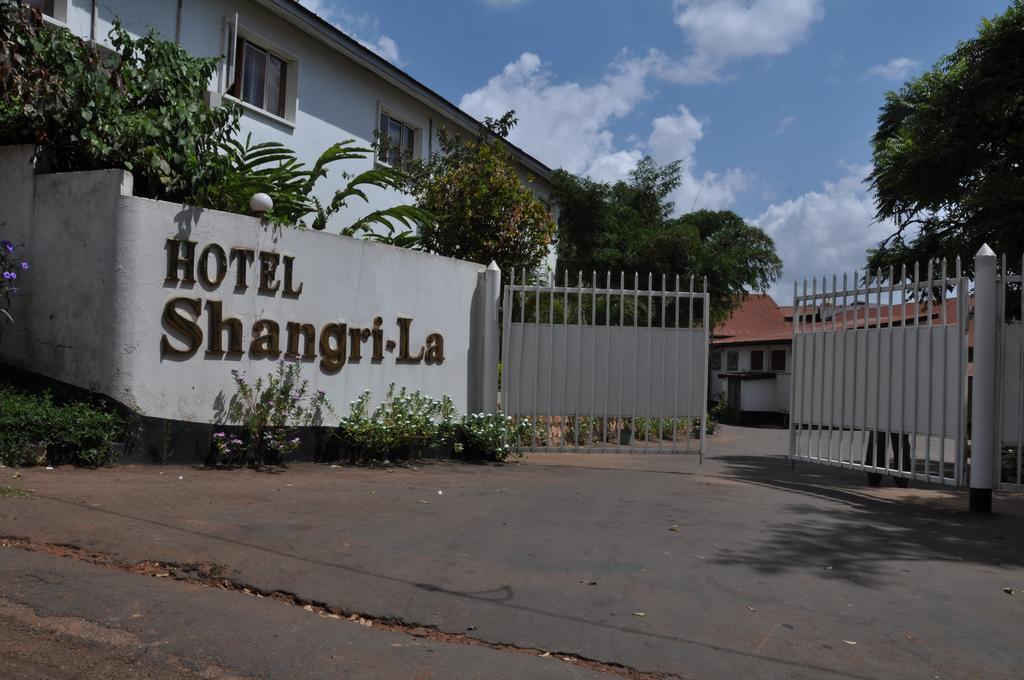 Shangri-La Hotel Uganda Kampala Bagian luar foto